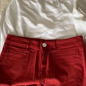 NWT- Red wise leg cropped pant